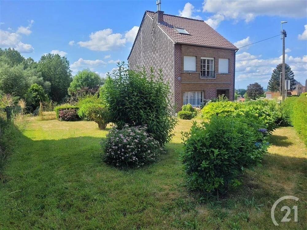 Terrain à vendre à Roosdaal 1760 220000.00€  chambres 270.00m² - Annonce 139487