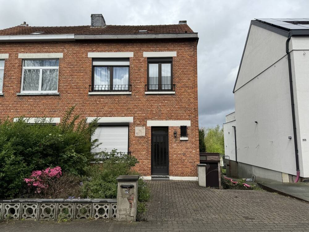 Maison à vendre à Leeuw-Saint-Pierre 1600 349000.00€ 4 chambres 131.55m² - Annonce 52310
