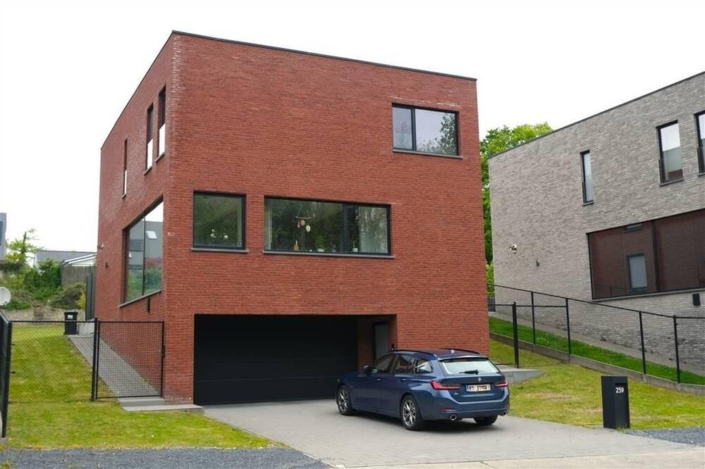 Maison à louer à Sterrebeek 1933 3000.00€ 4 chambres m² - Annonce 57989