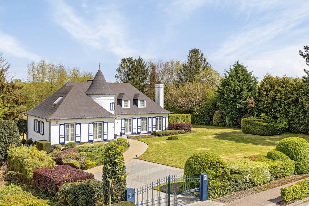 Maison à vendre à Leeuw-Saint-Pierre 1600 945000.00€ 6 chambres m² - Annonce 59654