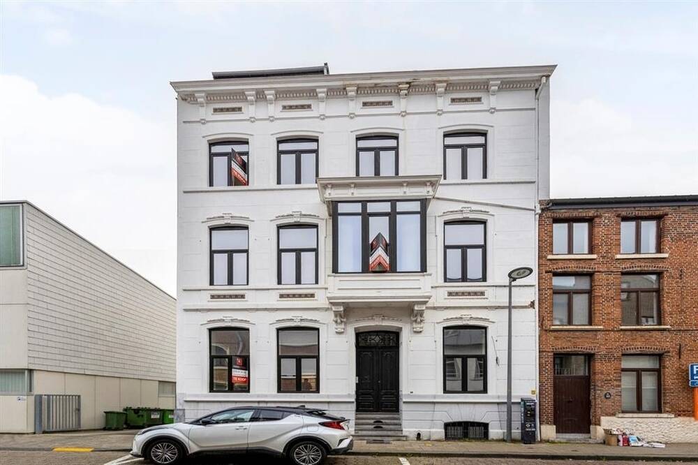 Appartement te  koop in Tienen 3300 255000.00€ 2 slaapkamers 89.19m² - Zoekertje 182532