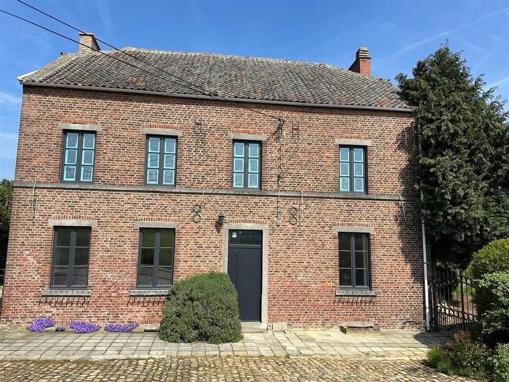 Huis te  koop in Opgeldenaken 1370 350000.00€ 3 slaapkamers 180.00m² - Zoekertje 63965