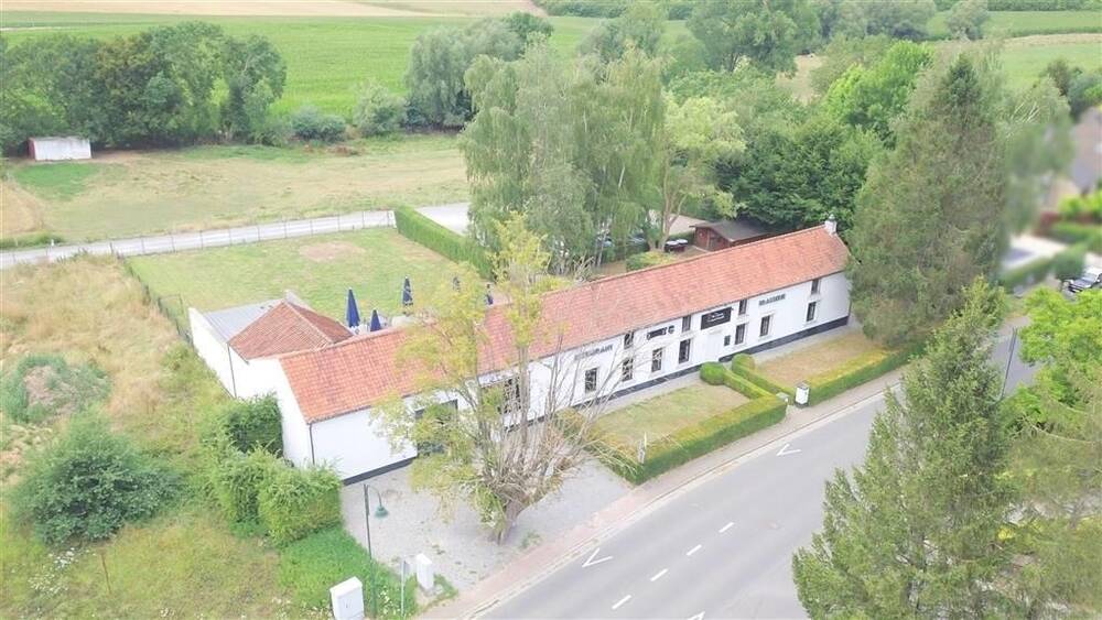 Maison à vendre à Tubize 1480 640000.00€  chambres 425.00m² - Annonce 70118