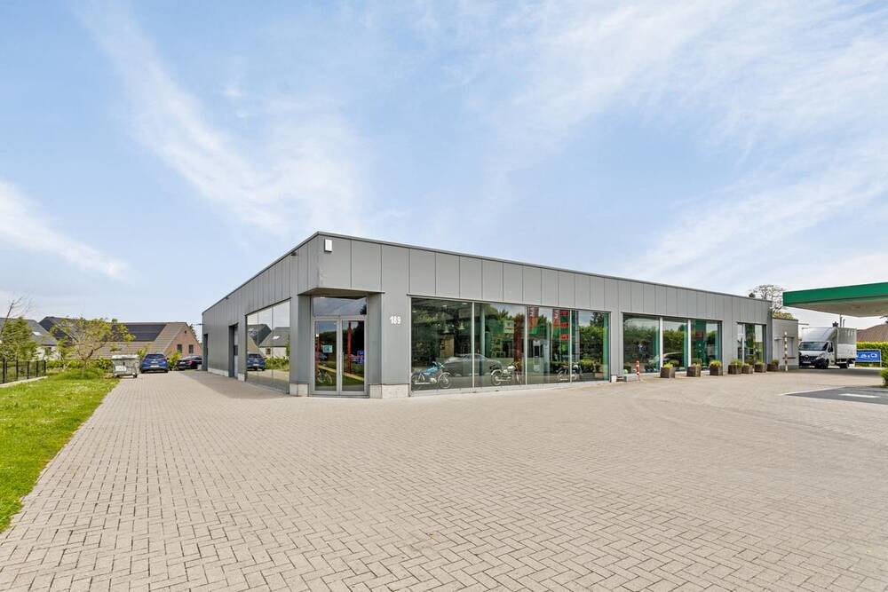 Handelszaak te  koop in Wolvertem 1861 1300000.00€  slaapkamers 851.00m² - Zoekertje 100386