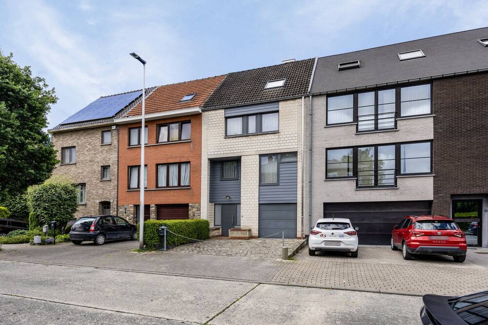 Maison à vendre à Leeuw-Saint-Pierre 1600 415000.00€ 4 chambres 153.92m² - Annonce 112458