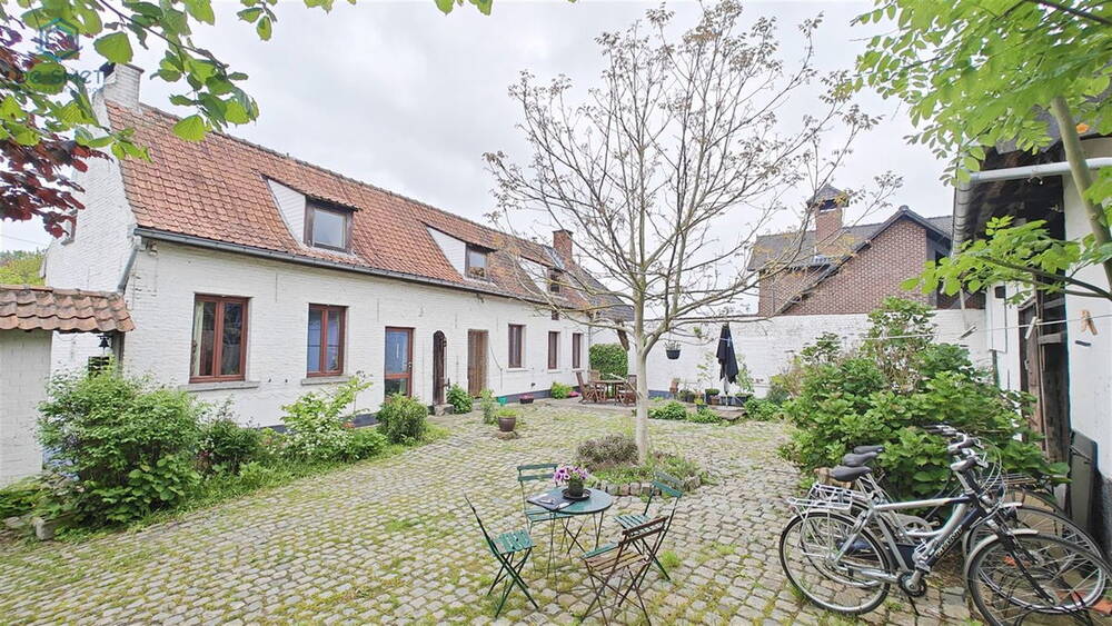 Huis te  koop in Oetingen 1755 599000.00€ 4 slaapkamers 350.00m² - Zoekertje 281491