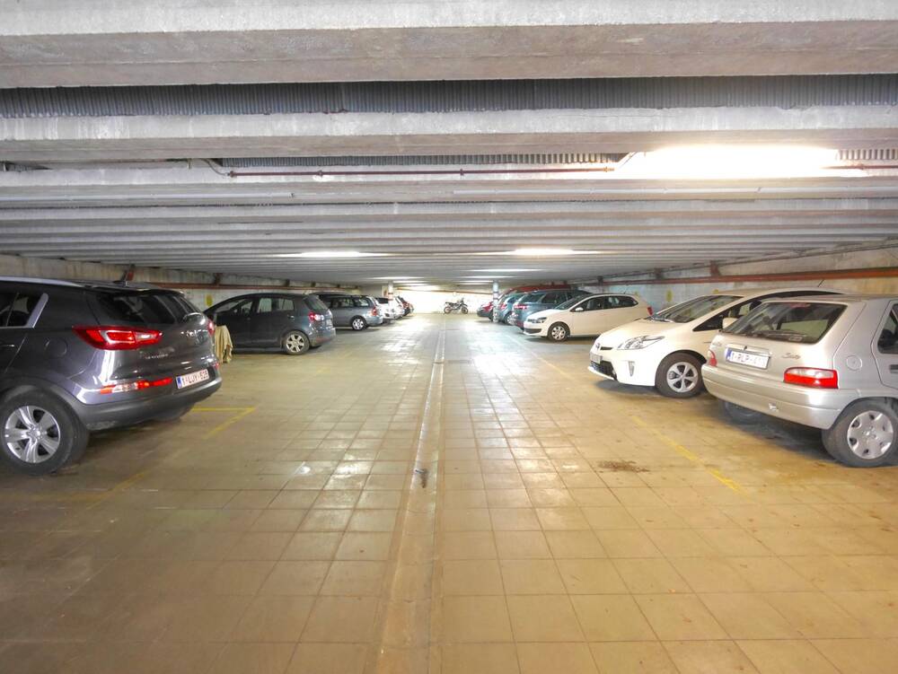 Parking & garage te  huur in Kraainem 1950 110.00€  slaapkamers m² - Zoekertje 116261