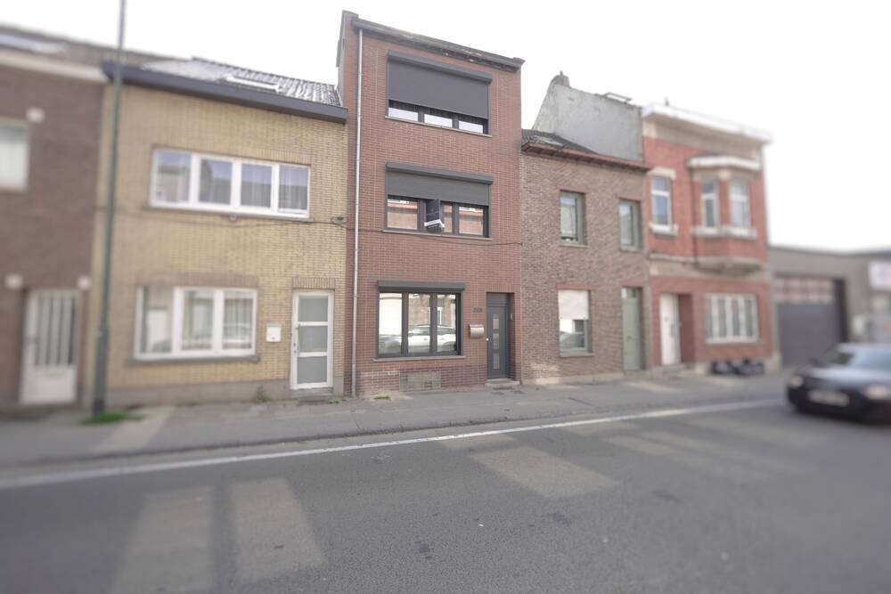 Huis te  koop in Wemmel 1780 389000.00€ 4 slaapkamers 142.00m² - Zoekertje 118896