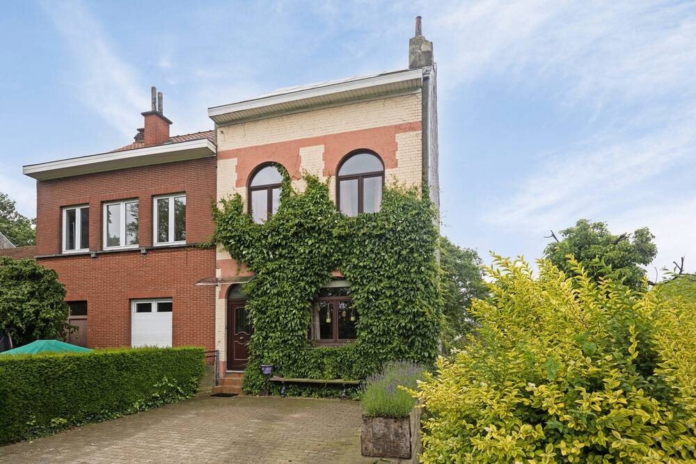 Maison à vendre à Zellik 1731 360000.00€ 4 chambres 166.00m² - Annonce 142178