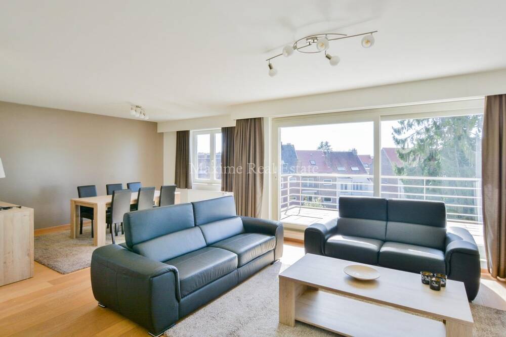 Duplex te  huur in Kraainem 1950 2550.00€ 3 slaapkamers 153.00m² - Zoekertje 144498
