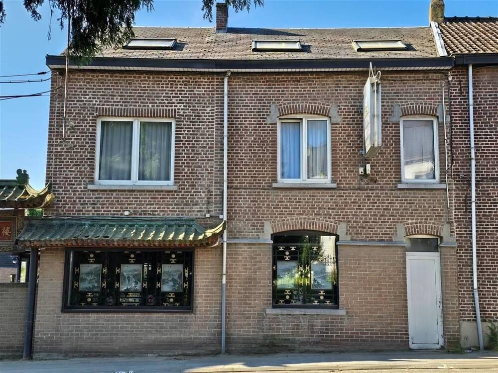 Duplex à vendre à Jodoigne 1370 295000.00€ 4 chambres 310.00m² - Annonce 152046