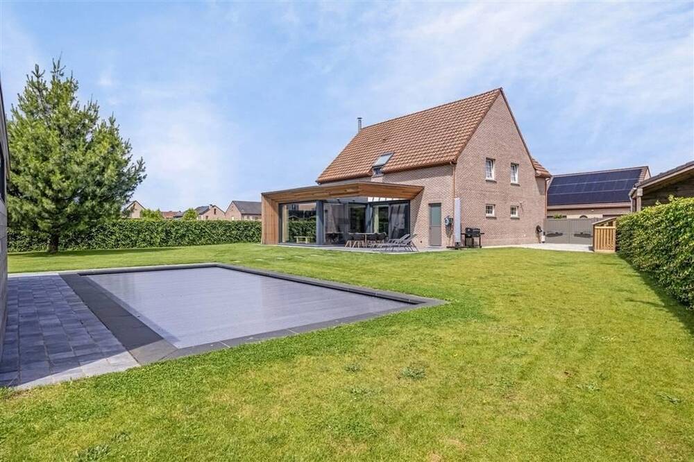 Huis te  koop in Steenokkerzeel 1820 895000.00€ 4 slaapkamers 230.00m² - Zoekertje 154464