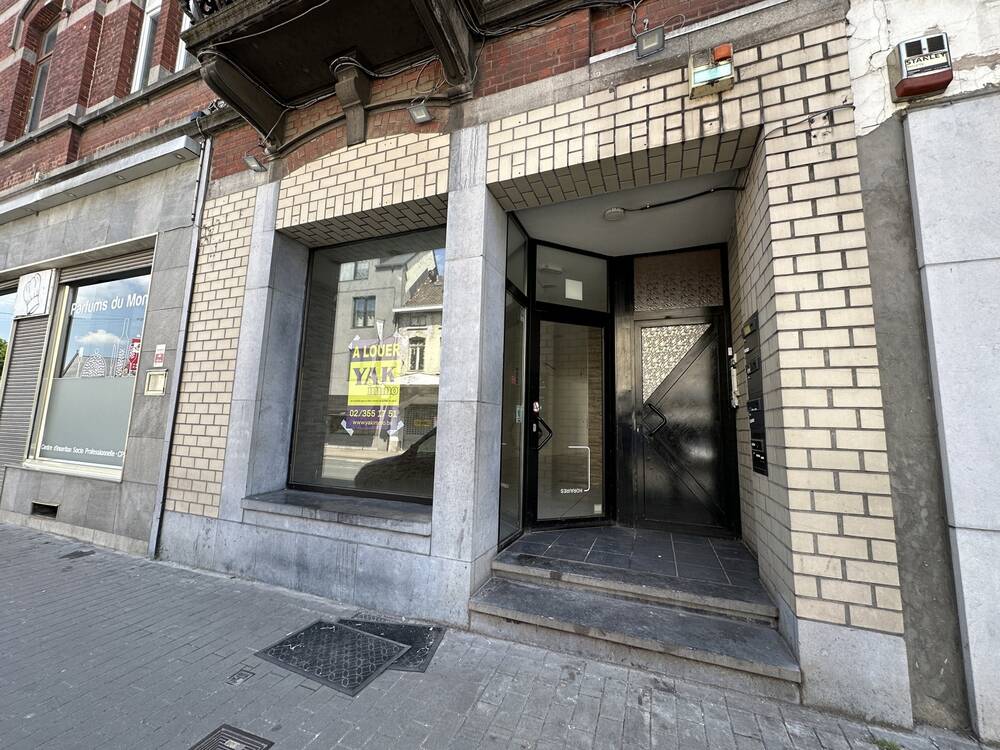 Commerce à  à Tubize 1480 920.00€  chambres 70.00m² - Annonce 176787