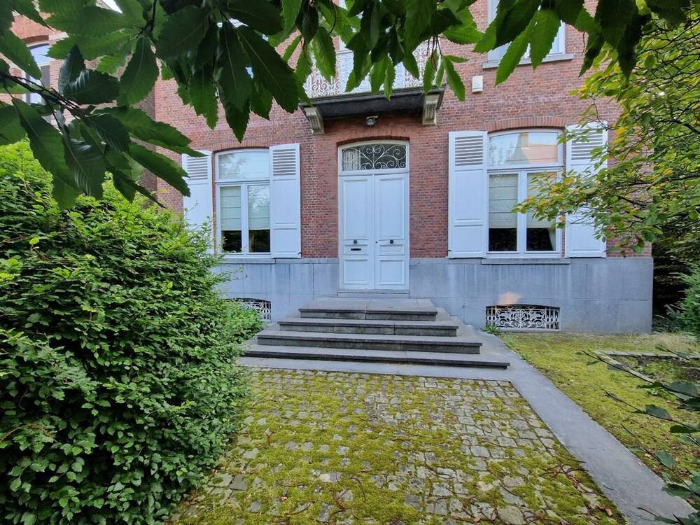 Herenhuis te  koop in Haacht 3150 850000.00€ 9 slaapkamers 450.00m² - Zoekertje 186080