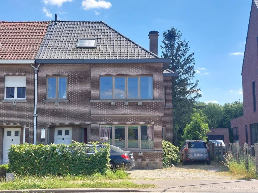 Huis te  koop in Opwijk 1745 397500.00€ 3 slaapkamers 186.00m² - Zoekertje 195075