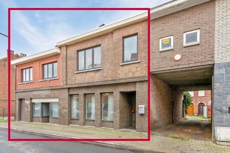 Huis te  koop in Affligem 1790 290000.00€ 5 slaapkamers 295.00m² - Zoekertje 200351