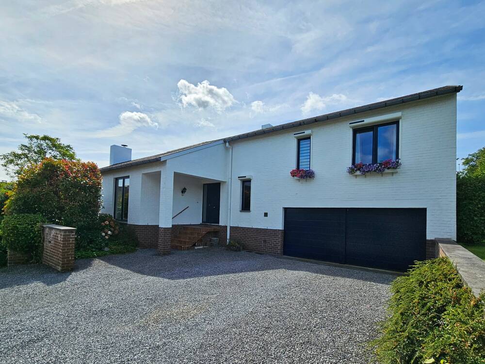 Villa à vendre à Ottignies 1340 510000.00€ 3 chambres 195.00m² - Annonce 203334