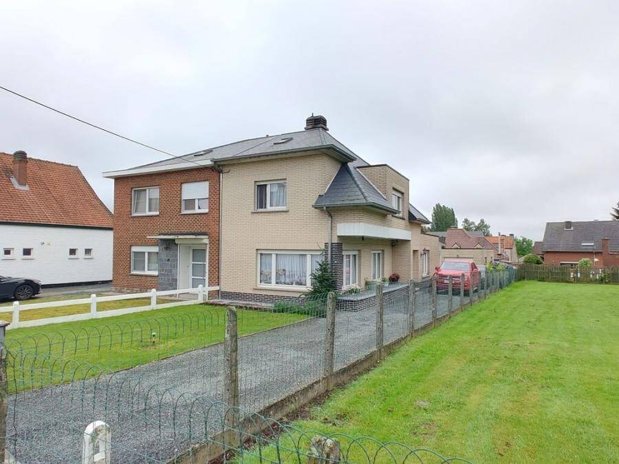 Maison à vendre à Roosdaal 1760 320000.00€ 2 chambres 121.00m² - Annonce 207086