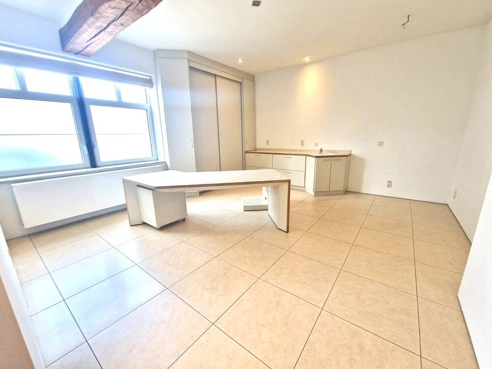 Handelszaak te  huur in Elewijt 1982 1900.00€  slaapkamers 144.00m² - Zoekertje 208348