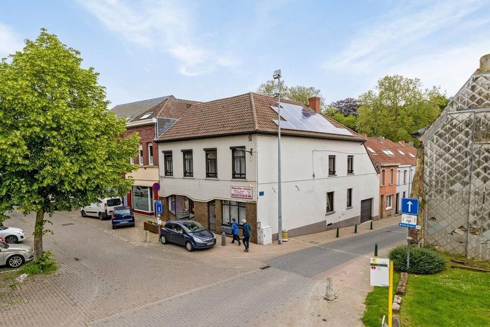 Immeuble de rapport - Immeuble à appartement à vendre à Lembeek 1502 625000.00€ 3 chambres 440.00m² - Annonce 215569