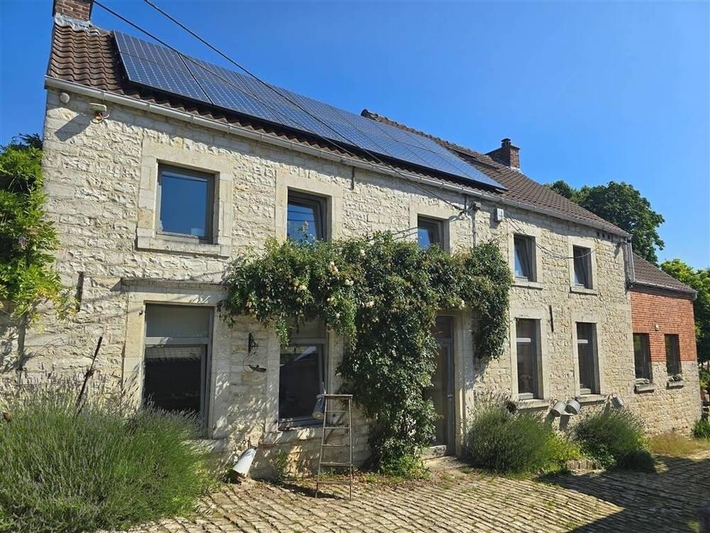 Maison à vendre à Mélin 1370 490000.00€ 4 chambres 200.00m² - Annonce 219030