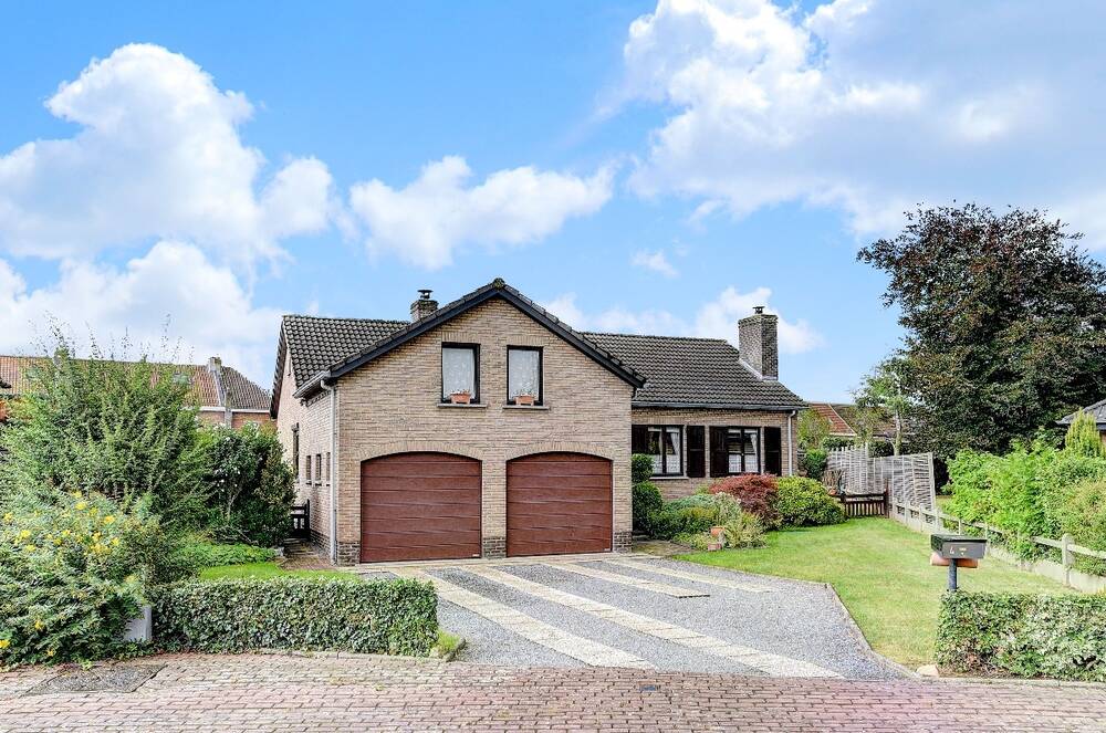 Bungalow te  koop in Machelen 1830 435000.00€ 3 slaapkamers 160.00m² - Zoekertje 225566