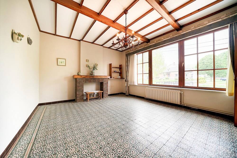 Huis te  koop in Orp-le-Grand 1350 249000.00€ 4 slaapkamers 144.00m² - Zoekertje 228116