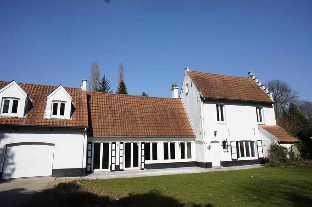 Maison à louer à Sterrebeek 1933 2600.00€ 4 chambres 262.00m² - Annonce 229858