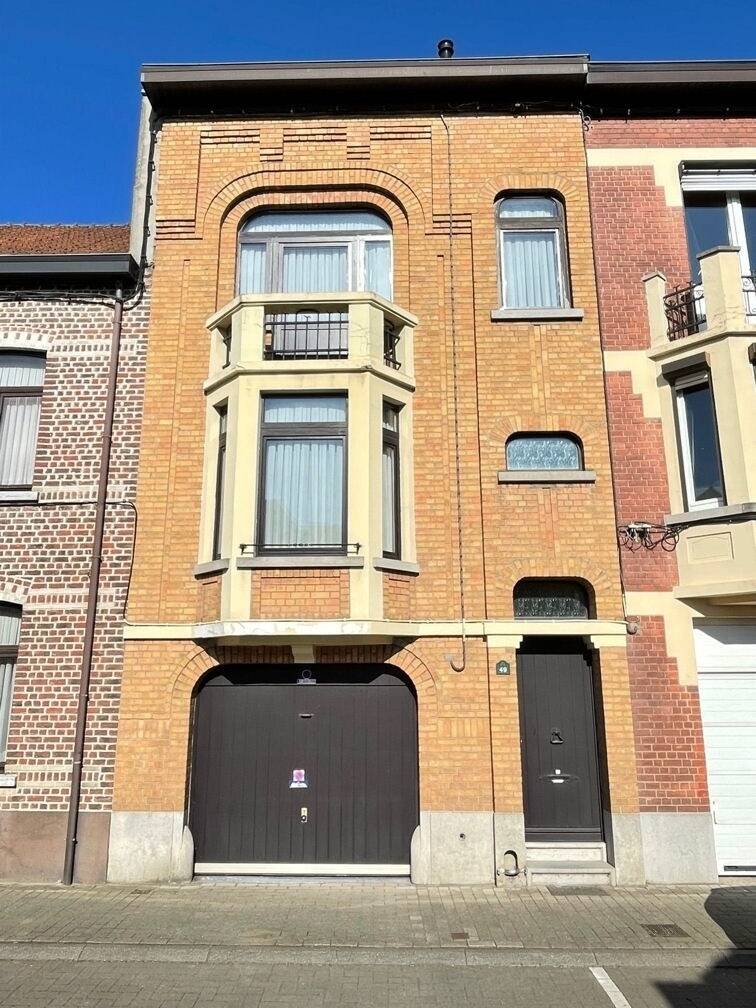 Maison à vendre à Ruisbroek 1601 329000.00€ 3 chambres 215.00m² - Annonce 231764