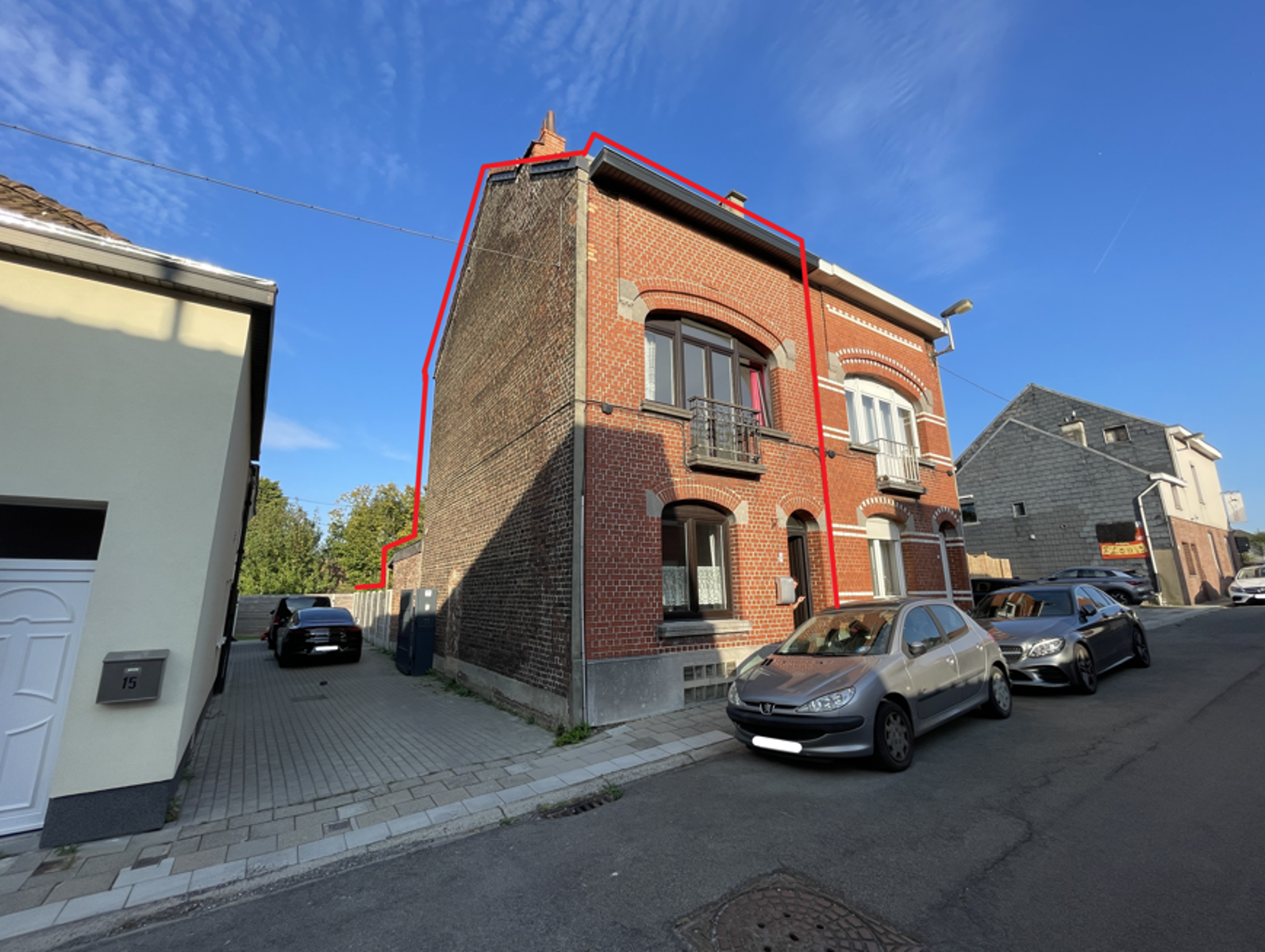 Huis te  koop in Machelen 1830 350000.00€ 4 slaapkamers 199.00m² - Zoekertje 244049