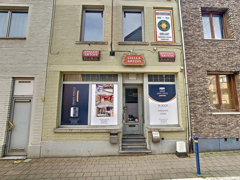 Handelszaak te  koop in Hoeilaart 1560 349000.00€  slaapkamers 303.00m² - Zoekertje 245902