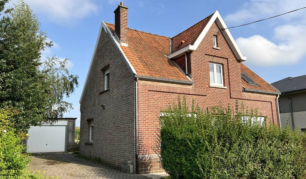 Huis te  koop in Huldenberg 3040 425000.00€ 3 slaapkamers 135.00m² - Zoekertje 250275