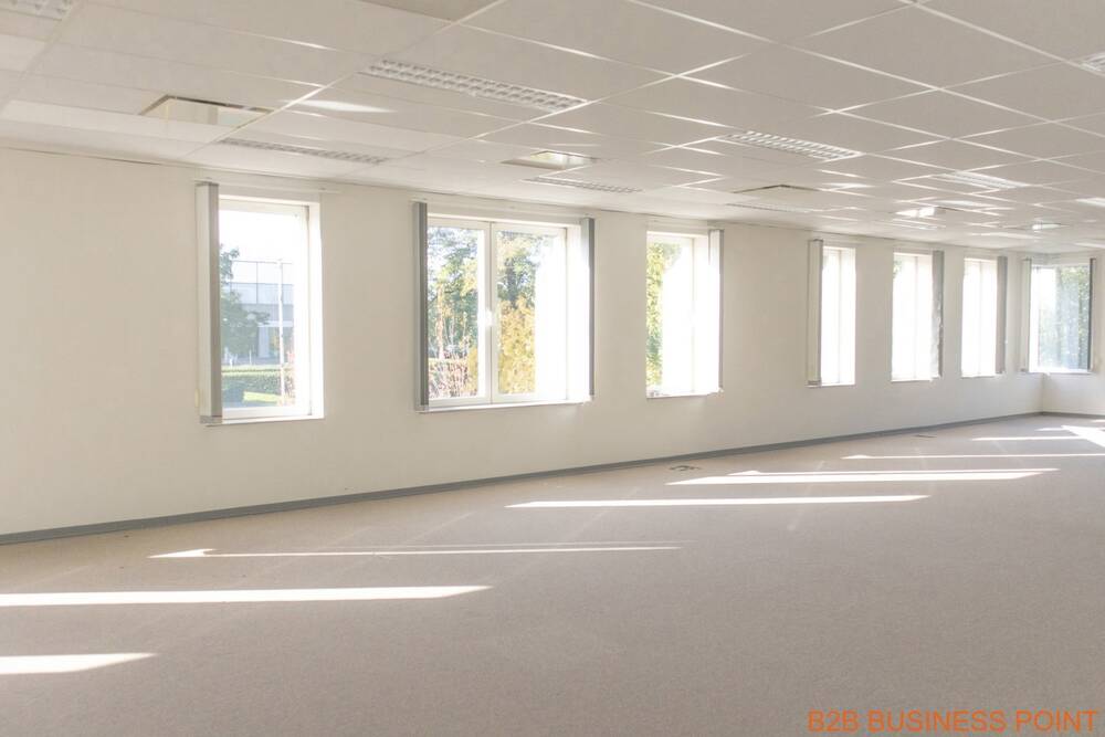 Handelszaak te  koop in Heverlee 3001 315000.00€  slaapkamers 252.00m² - Zoekertje 256077