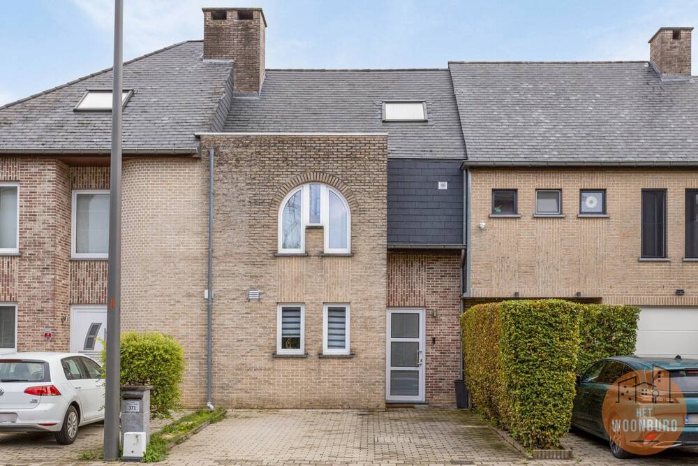 Huis te  koop in Dilbeek 1700 449000.00€ 4 slaapkamers 287.00m² - Zoekertje 255962