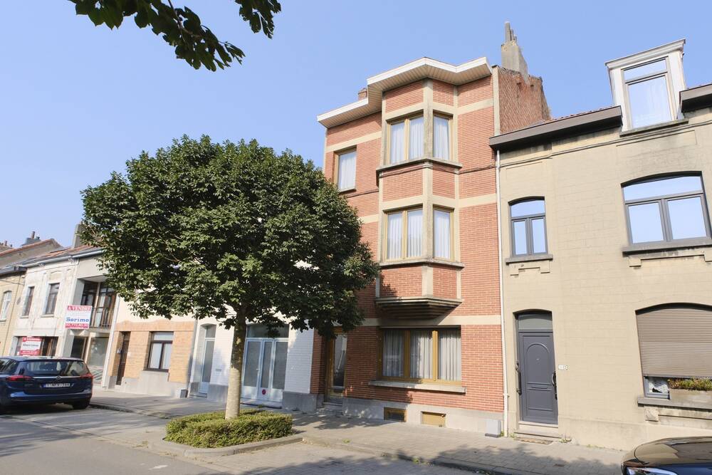 Huis te  in Sint-Pieters-Woluwe 1150 785000.00€ 5 slaapkamers 225.00m² - Zoekertje 306218