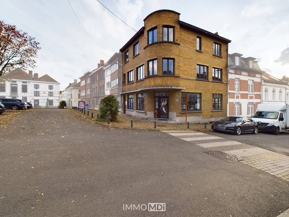 Maison à vendre à Braine-l'Alleud 1420 749000.00€  chambres 243.00m² - Annonce 264116