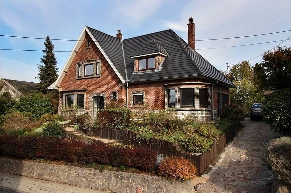 Maison à louer à Lillois-Witterzée 1428 2000.00€ 4 chambres 220.00m² - Annonce 273652