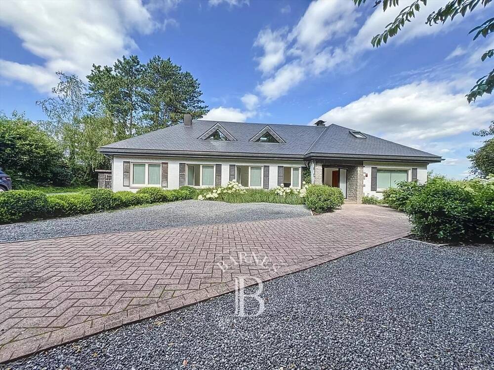 Huis te  koop in Lasne 1380 830000.00€ 4 slaapkamers 183.00m² - Zoekertje 273344