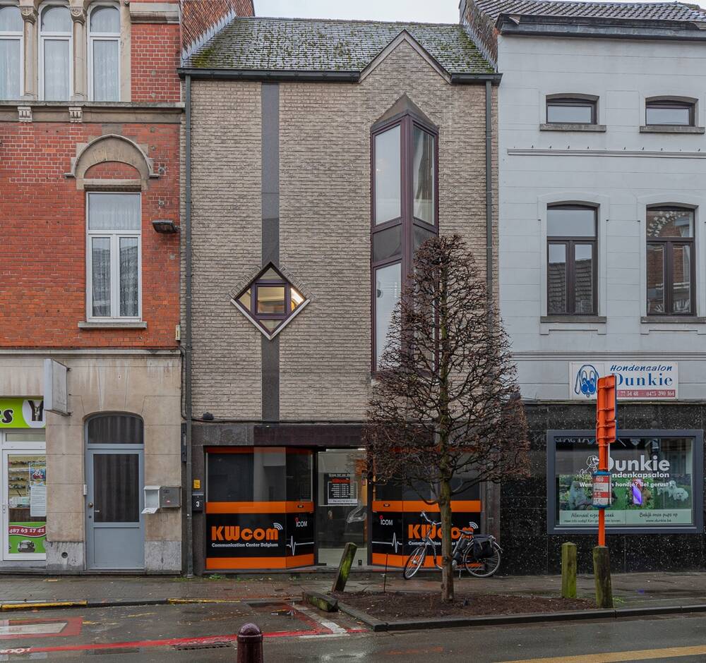 Mixgebouw te  in Aalst 9300 180000.00€ 1 slaapkamers 123.37m² - Zoekertje 284051