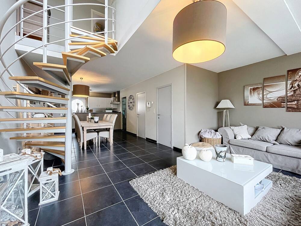 Duplex te  koop in Sint-Pieters-Leeuw 1600 345000.00€ 3 slaapkamers 107.00m² - Zoekertje 290980