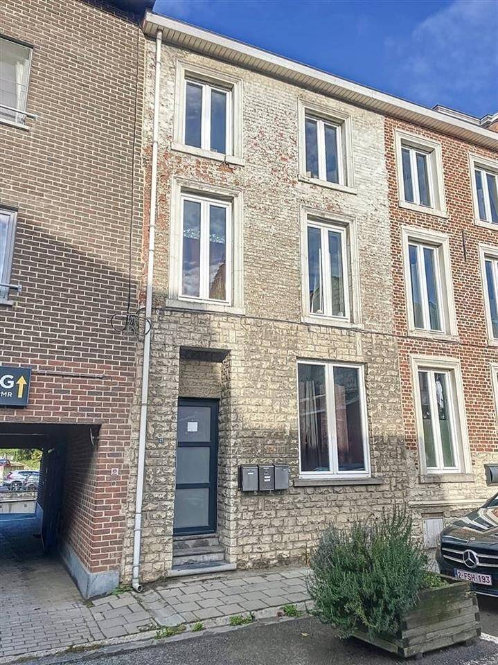 Huis te  koop in Geldenaken 1370 330000.00€ 3 slaapkamers 105.00m² - Zoekertje 290622