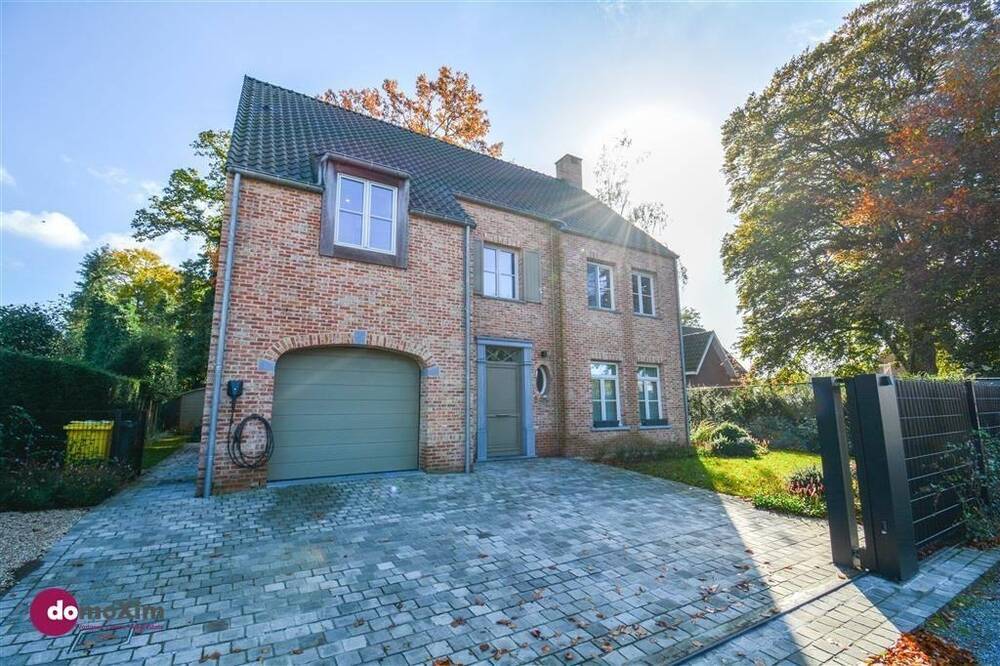 Villa te  koop in Boortmeerbeek 3190 870000.00€ 3 slaapkamers 296.00m² - Zoekertje 290674