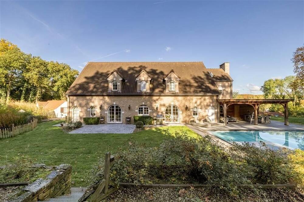 Villa à vendre à Chaumont-Gistoux 1325 1395000.00€ 4 chambres 358.00m² - Annonce 291015