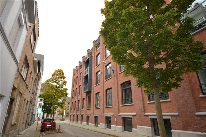 Appartement te  huur in Vilvoorde 1800 1700.00€ 2 slaapkamers 173.00m² - Zoekertje 299769