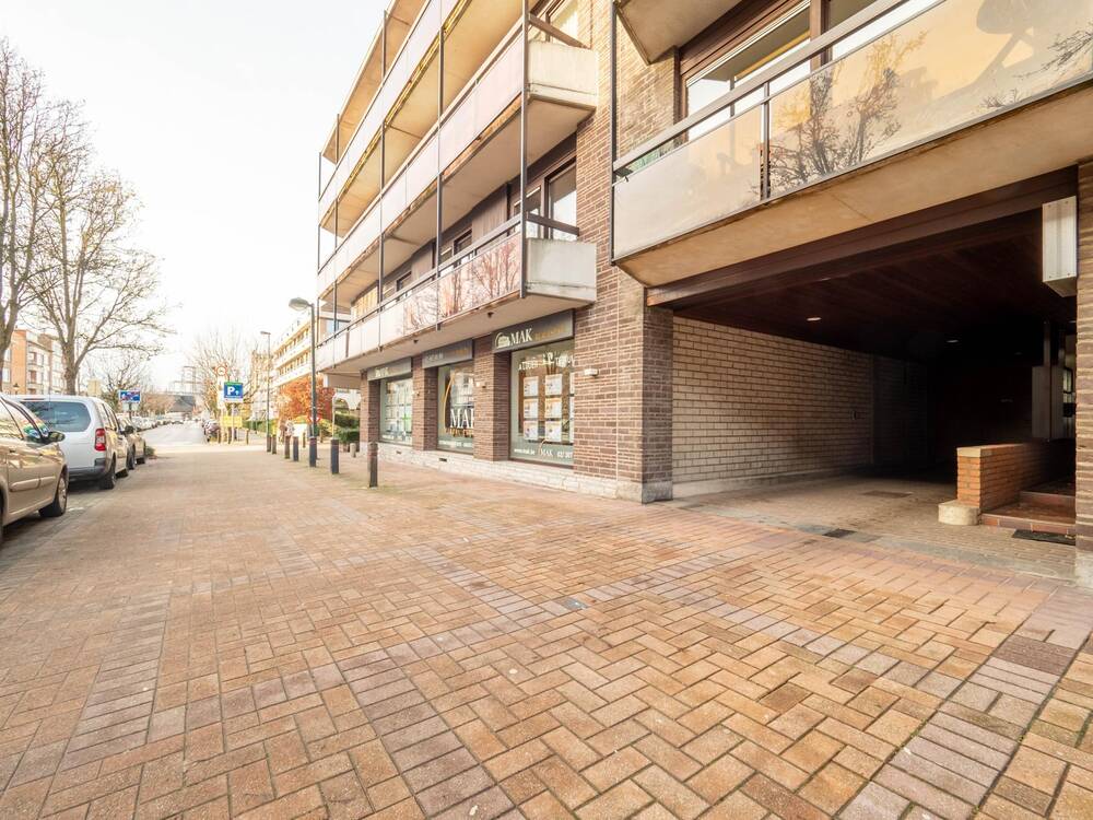 Parking / garage à vendre à Kraainem 1950 27500.00€  chambres m² - Annonce 300163