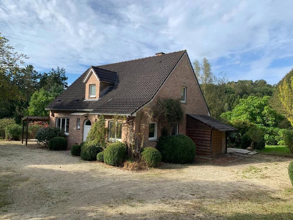 Maison à louer à Bousval 1470 2250.00€ 3 chambres 160.00m² - Annonce 301852