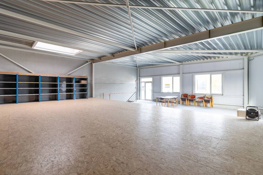 Handelszaak te  huur in Overijse 3090 1500.00€  slaapkamers 130.00m² - Zoekertje 305429