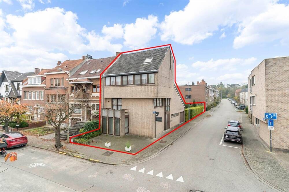 Huis te  koop in Kessel-Lo 3010 645000.00€ 3 slaapkamers 290.00m² - Zoekertje 305345