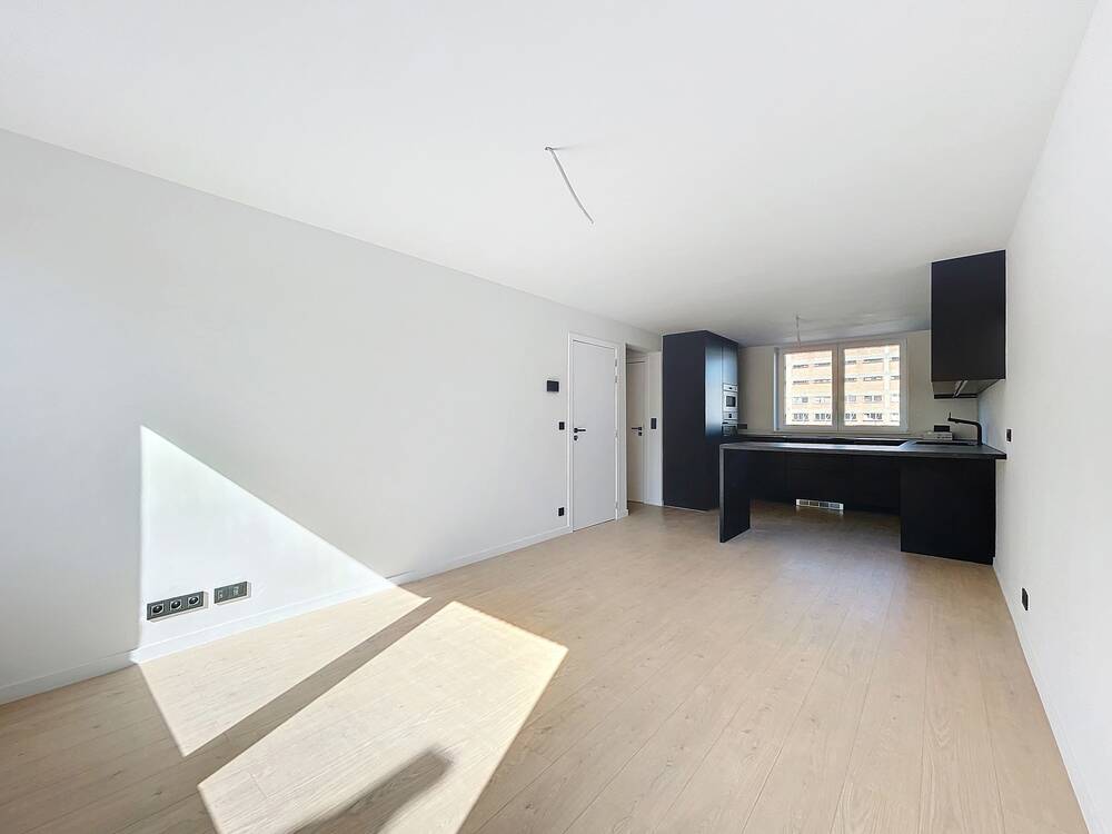 Appartement à vendre à Leeuw-Saint-Pierre 1600 229000.00€ 1 chambres 52.00m² - Annonce 305108