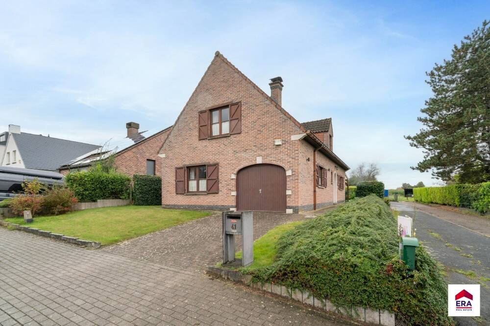 Huis te  koop in Dilbeek 1700 535000.00€ 3 slaapkamers 213.00m² - Zoekertje 313192